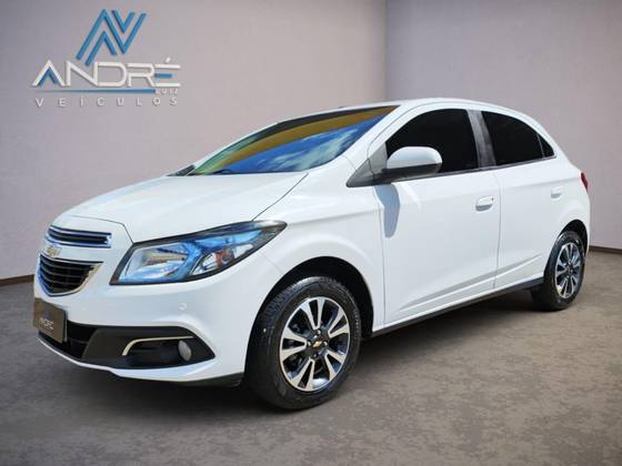 CHEVROLET ONIX 1.4 MPFI LTZ 8V FLEX 4P MANUAL CHEVROLET ONIX 1.4 MPFI LTZ 8V FLEX 4P MANUAL